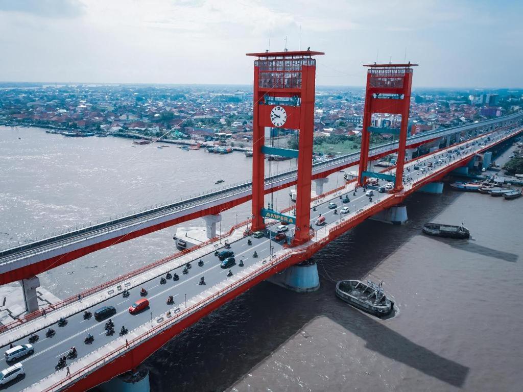 Monoloog Hotel Palembang Exterior photo